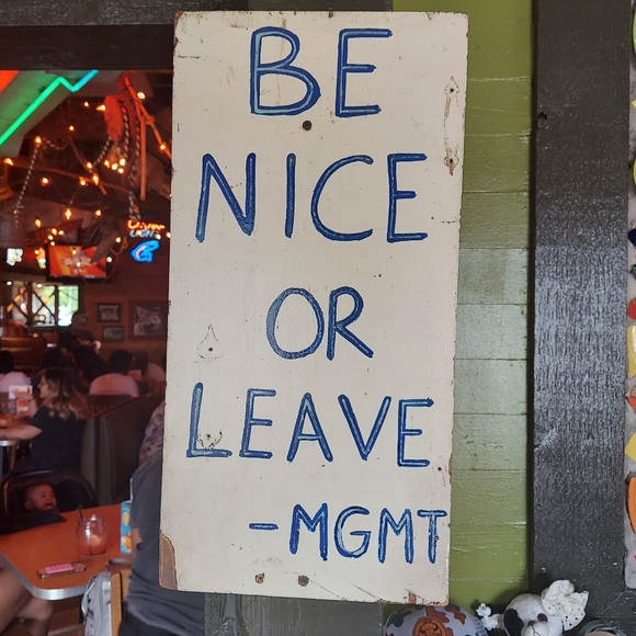 Share Show Schedule: SUN M TH & FR at 2:10 CST - Picture 6 of 16